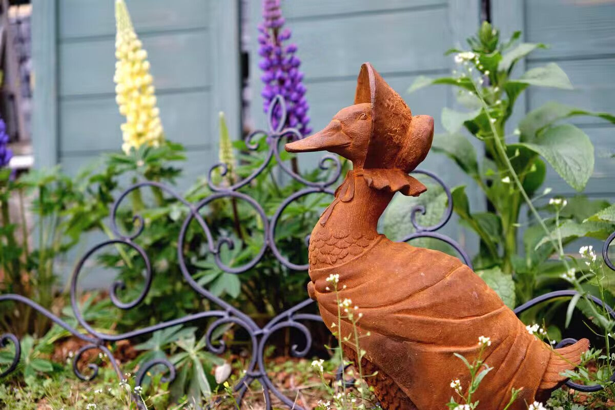 Victorian Cast Iron Mrs Duck Garden Statue Lady Duck with Bonnet Cape Outdoor