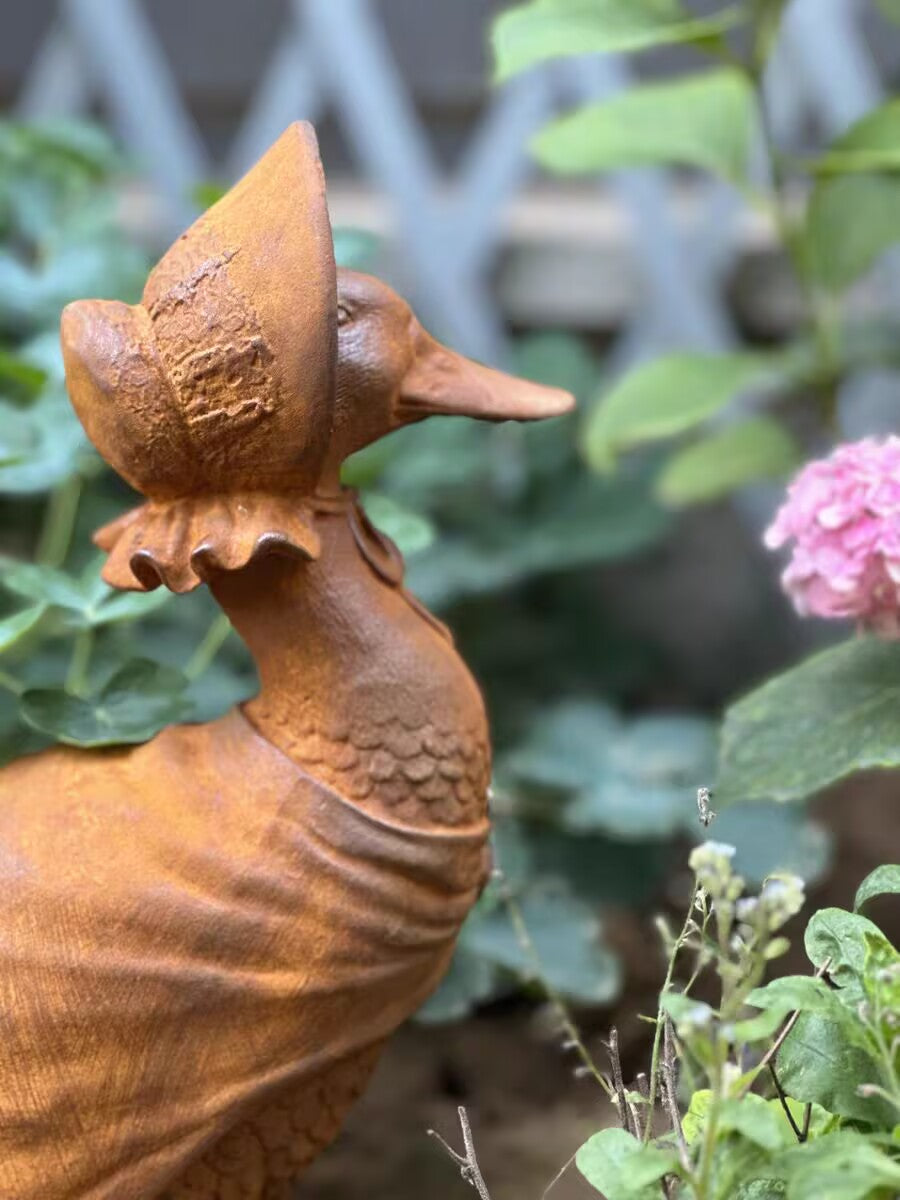Victorian Cast Iron Mrs Duck Garden Statue Lady Duck with Bonnet Cape Outdoor
