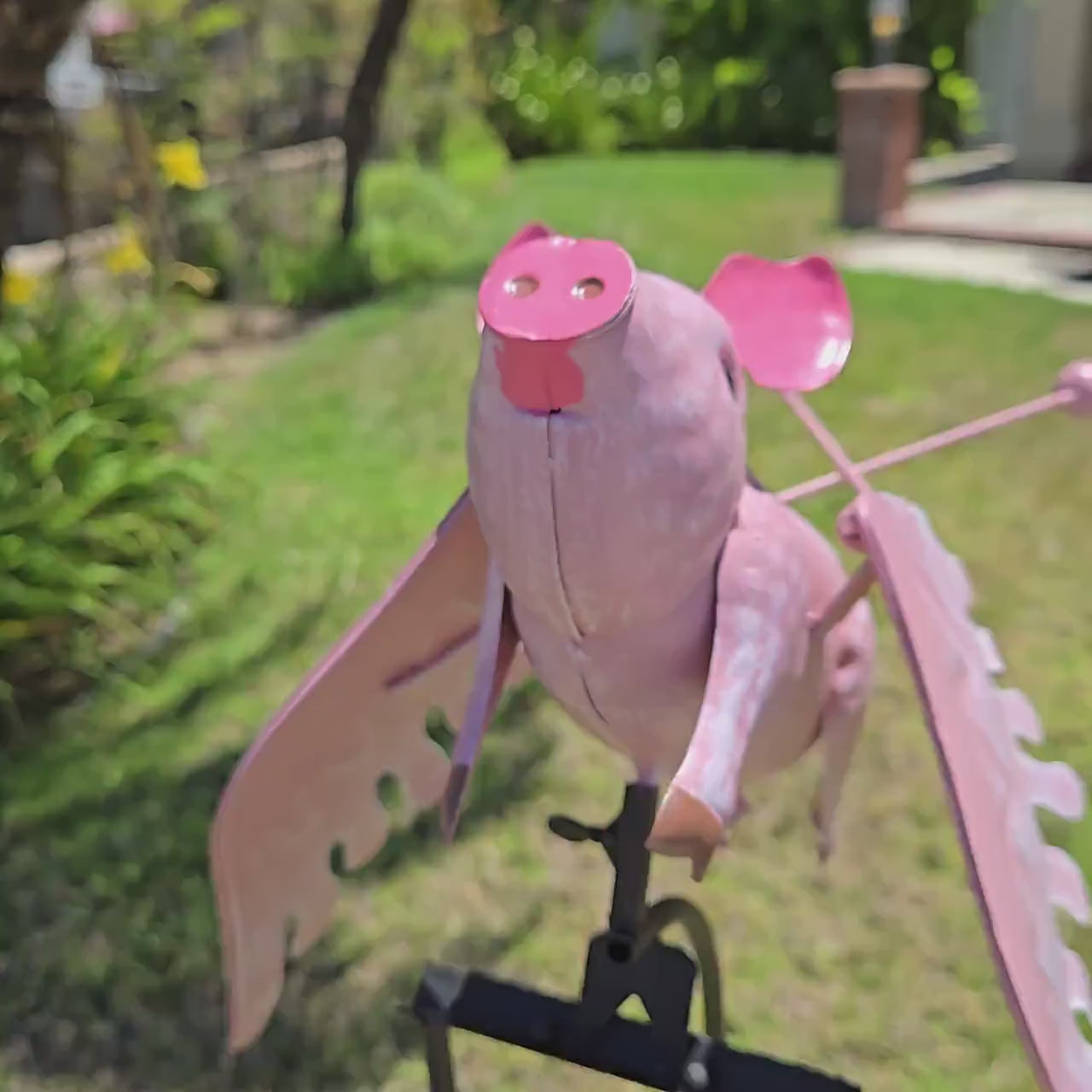 Pink Flying Pig Garden Ornament, Balancing Rocker, Metal Yard Decor Stake